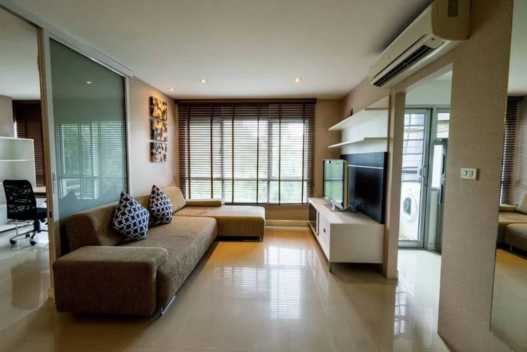 Condo One Thonglor station a3